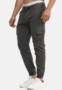 Indicode Jeans Levi - Pantalones Cargo - Raven -Indicode Jeans Comercio 1a640f780a614f659466f43267cf70a9 scaled