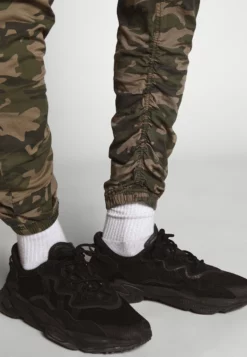 Indicode Jeans Lakeland - Pantalones Cargo - Dired -Indicode Jeans Comercio 55668e14311f4fd49e81d225e1db6c53 scaled