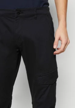 Indicode Jeans Javier - Pantalones Cargo - Black -Indicode Jeans Comercio 69c6def96c104996b9d4fbe875de238c scaled