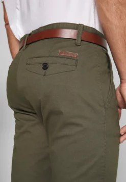 Indicode Jeans Gover - Pantalones Chinos - Army -Indicode Jeans Comercio 6b20813f8fbf4829b32d098de1a27451 scaled