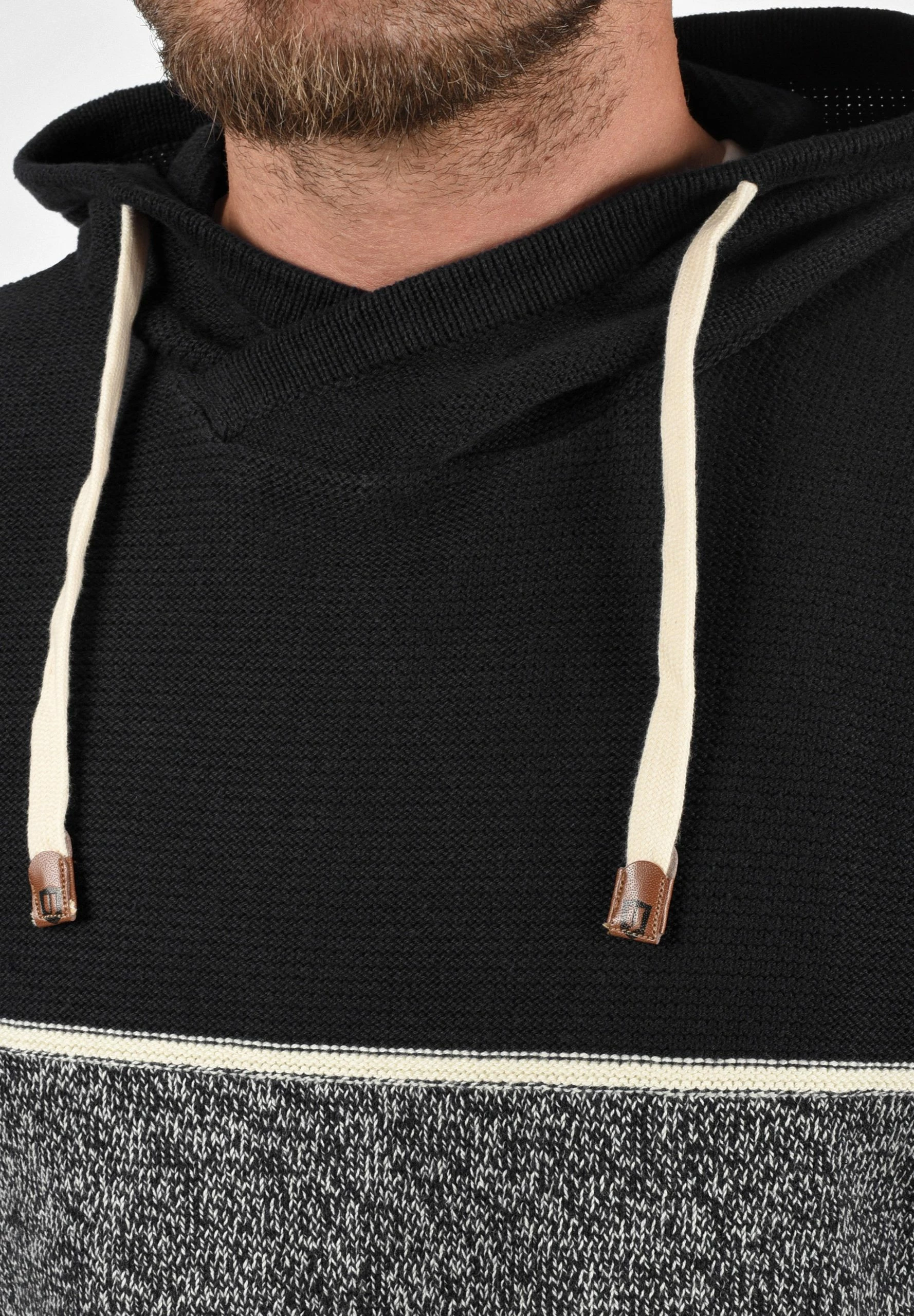 Indicode Jeans Idlynde - Jersey Con Capucha - Black 4 Indicode Jeans Idlynde - Jersey Con Capucha - Black - Imagen 4