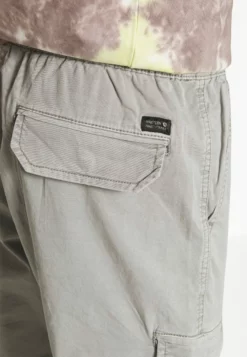 Indicode Jeans Levi - Pantalones Cargo - Light Grey -Indicode Jeans Comercio 8839bdf72e14439fa4d8e37bcb2810e9 scaled