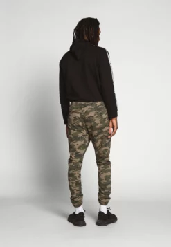 Indicode Jeans Lakeland - Pantalones Cargo - Dired -Indicode Jeans Comercio a08bd928152a48fcb26144cb2ec228b9 scaled