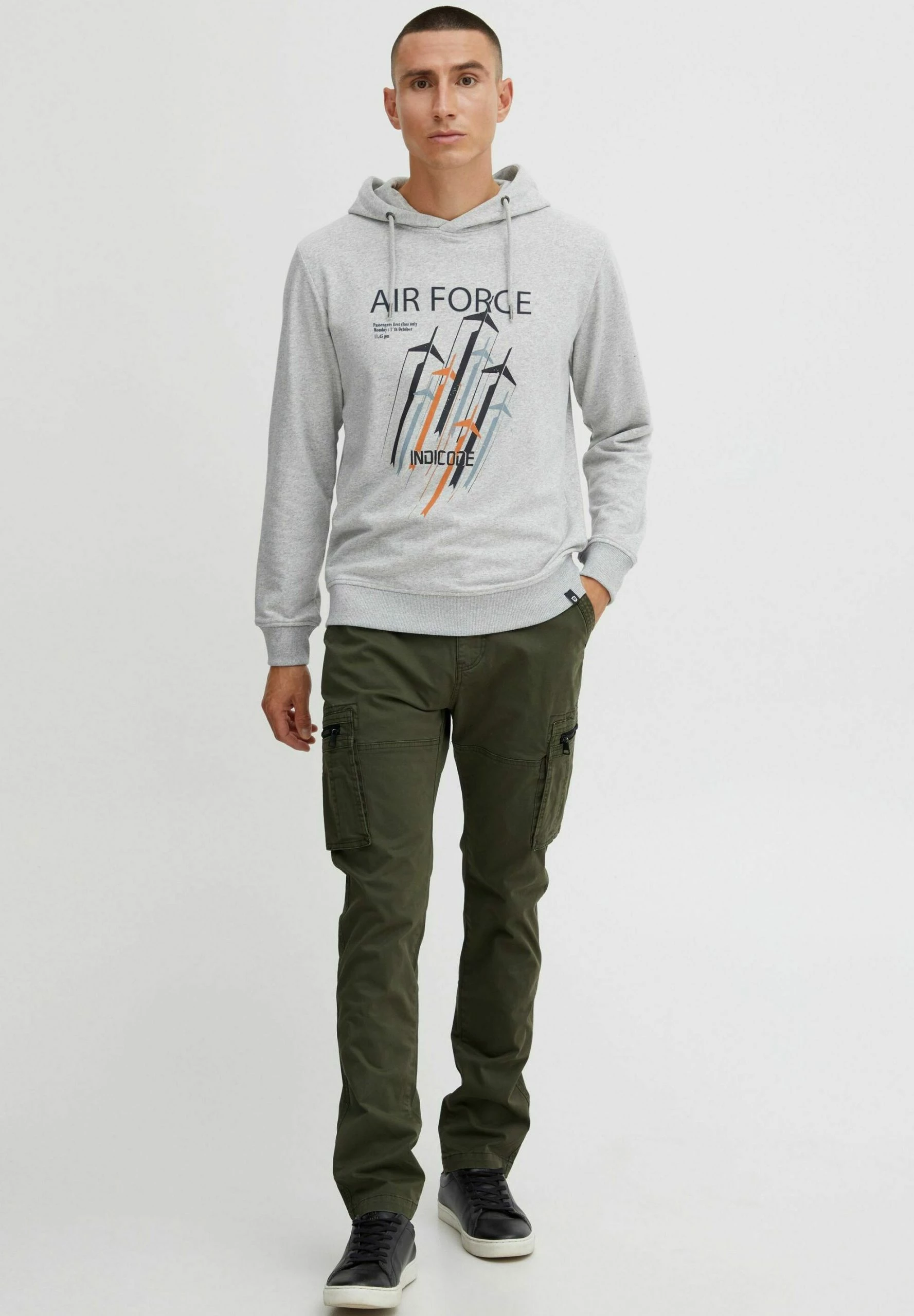 Indicode Jeans Pantalones Cargo - Army 2 Indicode Jeans Pantalones Cargo - Army - Imagen 2