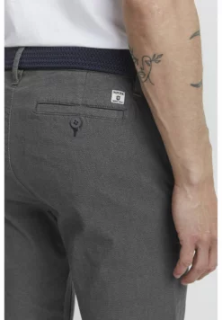 Indicode Jeans Pantalones Chinos - Dark Grey -Indicode Jeans Comercio bbf68736529a471aace47b64adc05f63 scaled