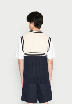 Indicode Jeans Waxim - Jersey De Punto - Rubber -Indicode Jeans Comercio bebe85f1f0f74f7095f61bfe7ba304b6 scaled