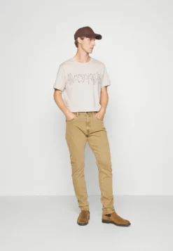 Indicode Jeans Incalli - Vaqueros Boyfriend - Otter -Indicode Jeans Comercio c181aabf18054cb28961eb7fe00851e4 scaled