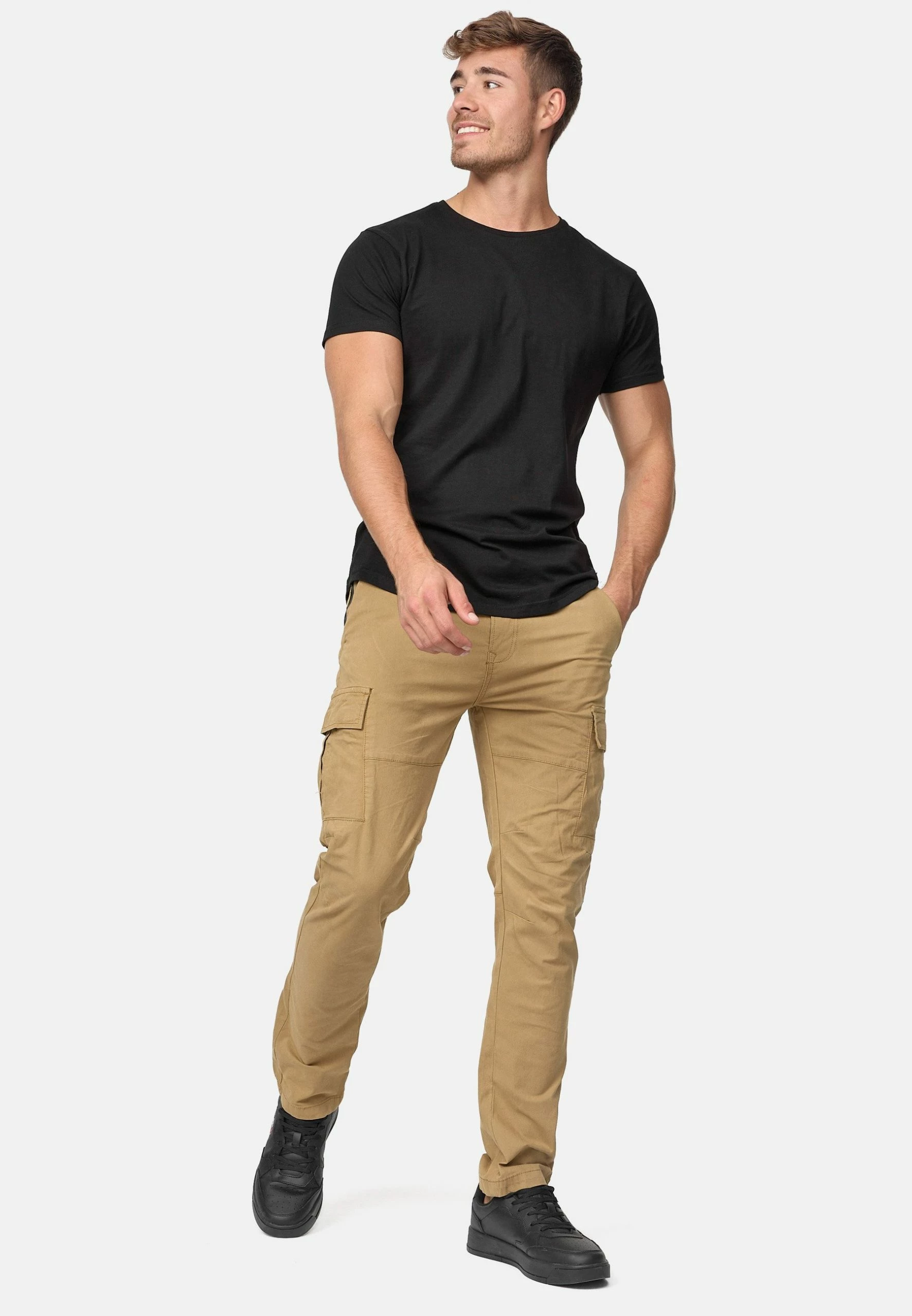 Indicode Jeans Pantalones Cargo - Camel 2 Indicode Jeans Pantalones Cargo - Camel - Imagen 2