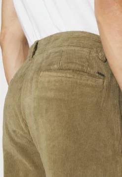 Indicode Jeans Pantalones - Capers 11 Indicode Jeans Pantalones - Capers -Indicode Jeans Comercio c2b98b51a68046ca898a0acaf485c146 scaled