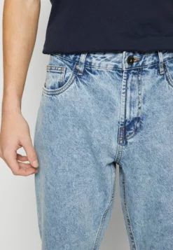 Indicode Jeans Vaqueros Tapered - Frozen Bleach -Indicode Jeans Comercio e132cbf21c7f4c73bacbdcd8d3180b92 scaled