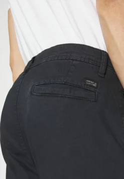 Indicode Jeans Inlilroy - Pantalones Chinos - Dark Navy -Indicode Jeans Comercio fd6e706126944b65855f7534b6e0c6d8 scaled